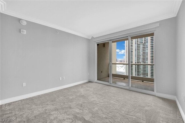 Building Photo - 2777 Paradise Rd Unit 2002