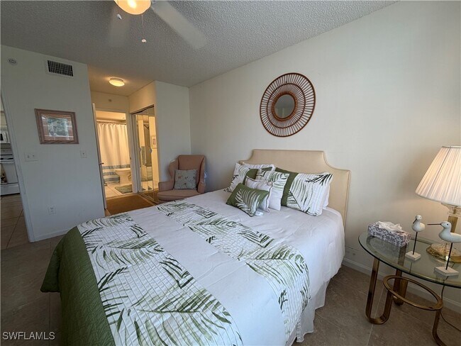 Photo - 1220 Wildwood Lakes Blvd Unidad 105