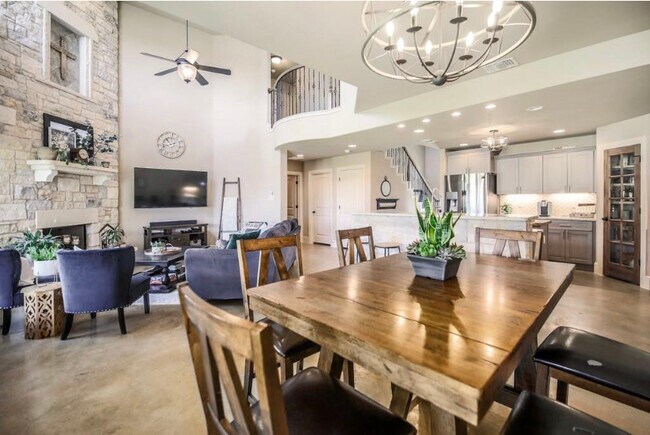 Photo - 108 Quail Run