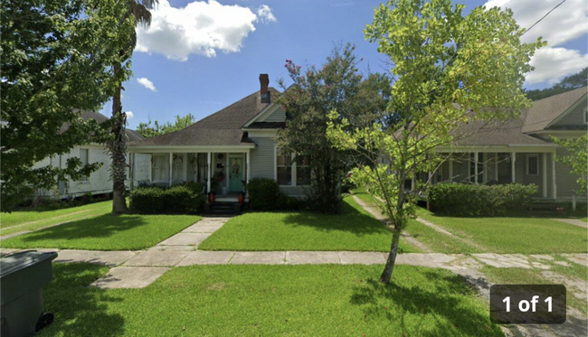 759 N 3rd Street