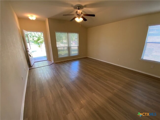 Photo - 5205 Cicero Dr