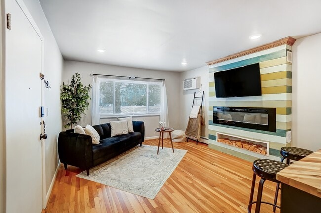 Photo - 6159 Ridge Ave