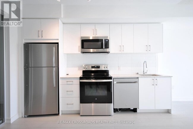 Photo - 4010 Eglinton Ave W Unit 323