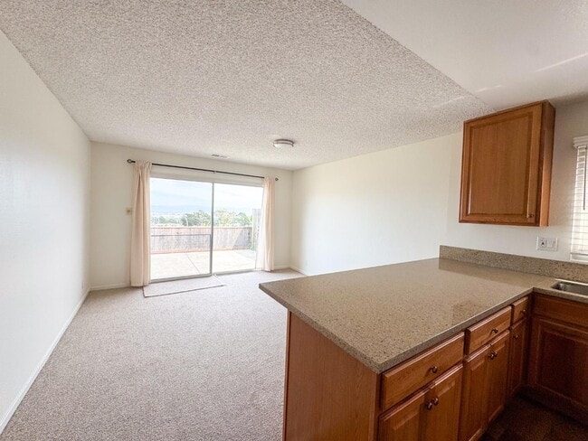 Photo - 26 Camelot Ct