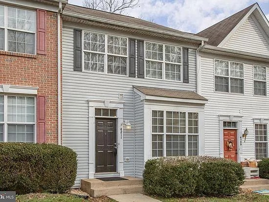Building Photo - 4211 Normandy Ct