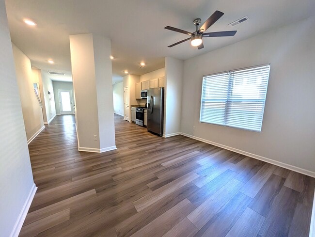 Photo - 2298 Beechwood Vw Dr