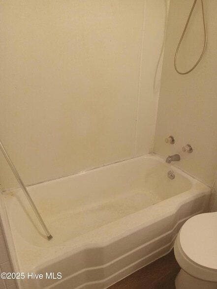 Photo - 321 Charlotte St Unit C3