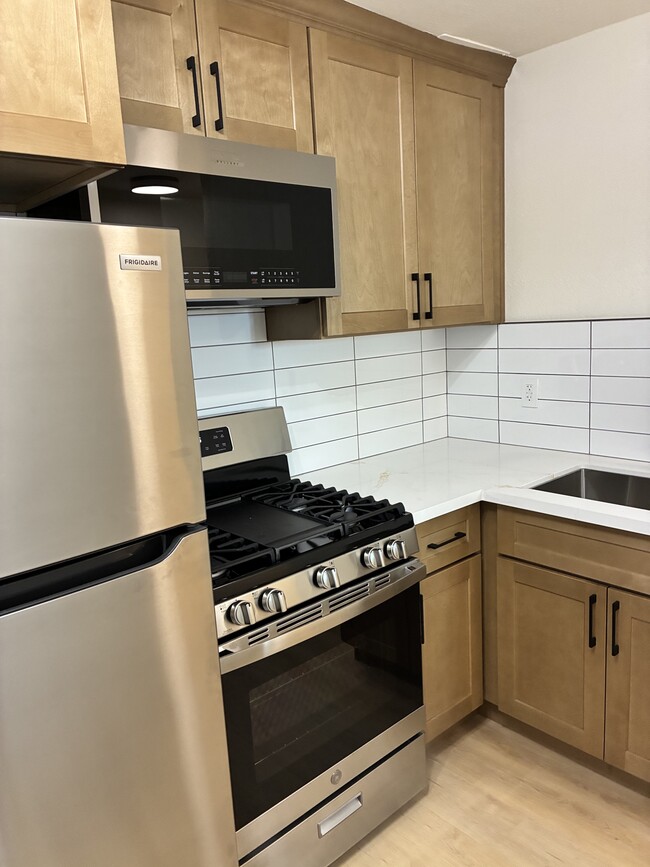 Photo - 1775 Wema Way