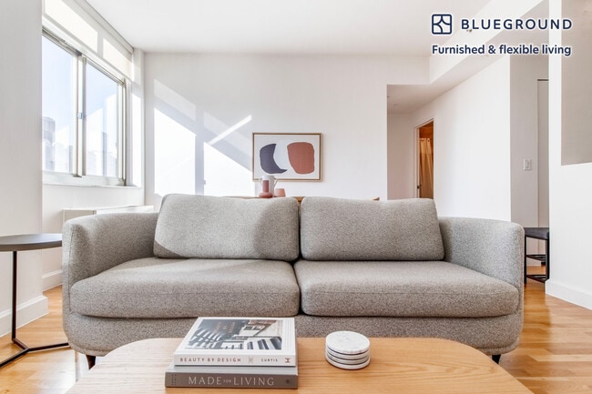 Photo - 130 W 15th St Unit SI FL15-ID1387