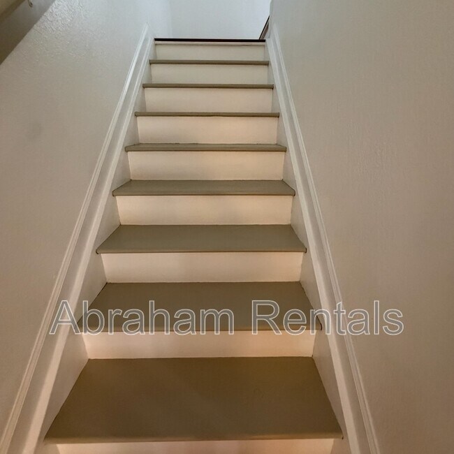 Photo - 5004 Hawkstone Dr