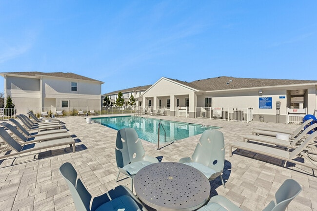 Building Photo - Encanto Isla | Townhomes for Rent