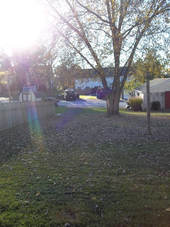 Photo - 223 Cross Keys Dr