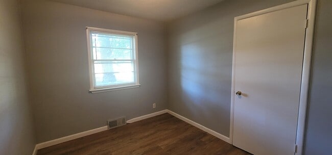 Photo - 36 Liberty Blvd