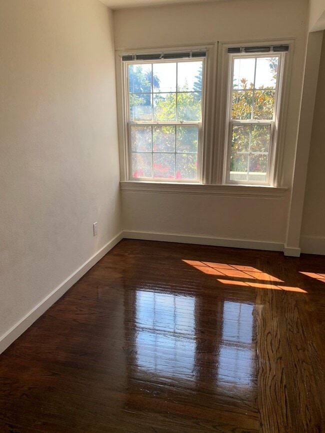 Photo - Great Upper Unit Unit 1519