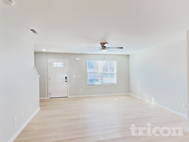 Photo - 4114 S Downs Cir