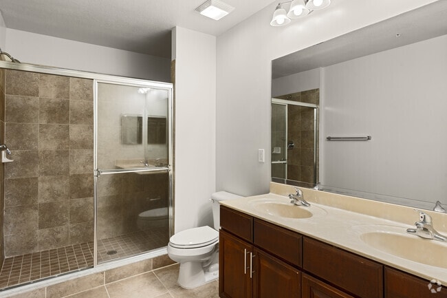3BR, 2BA - 1,588SF - Primary Bathroom