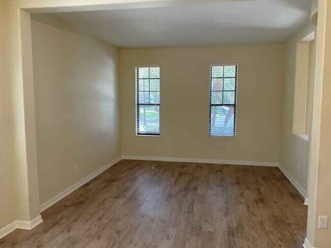 Photo - 20354 Chestnut Grove Dr