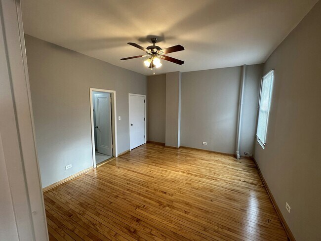 Photo - 4330 S Martin Luther King Dr Unit 3