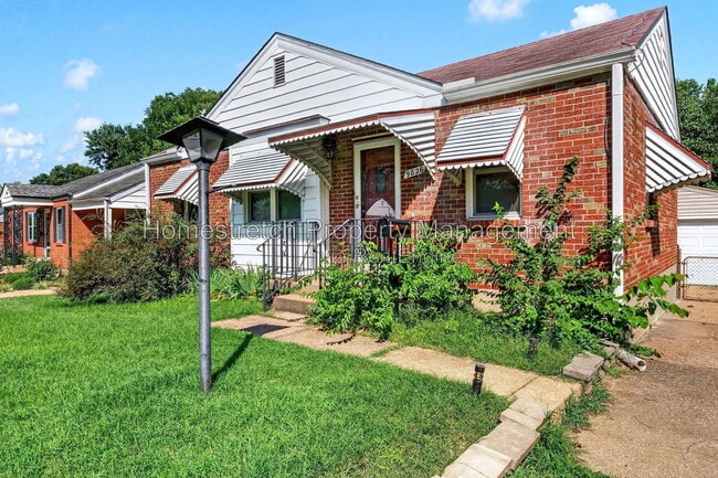 Photo - 9826 Ravensbrook Dr