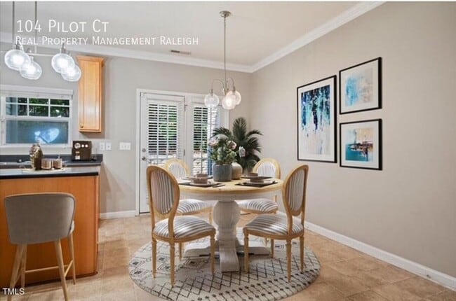 Photo - 104 Pilot Ct