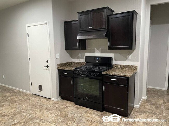 Photo - 10802 W Saddlehorn Rd