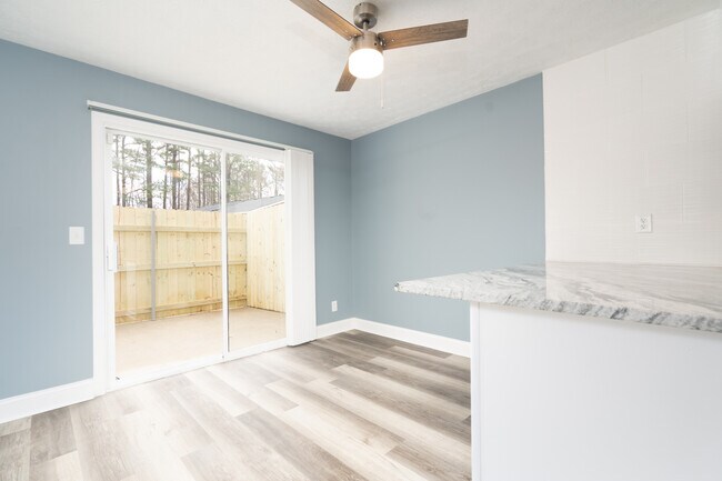 Photo - 7560 Taylor Rd Unit 20