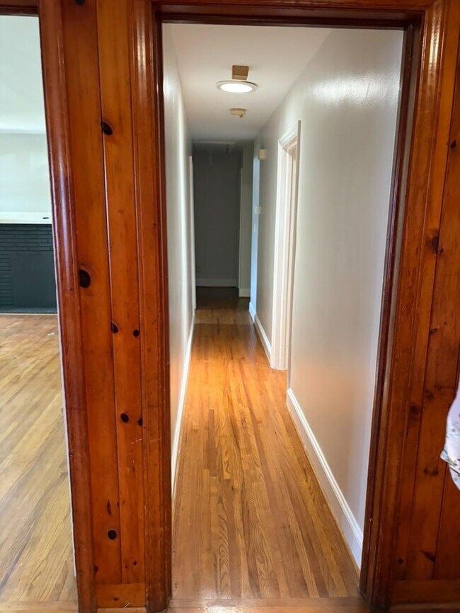 Photo - 6015 Monroe Rd