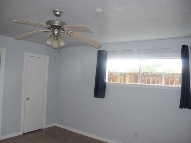 Photo - 425 S Oak St Unidad 106