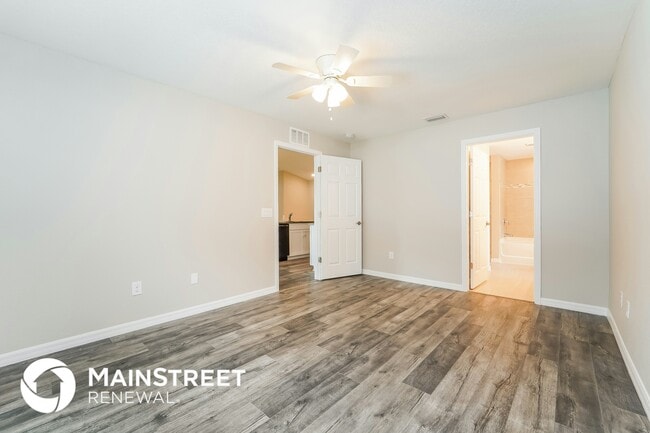 Photo - 5697 Babroff Terrace