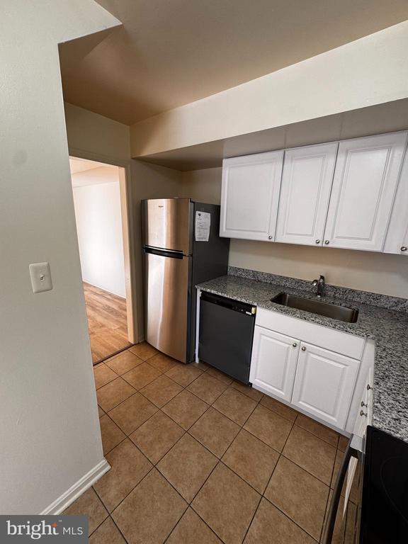 Photo - 4513 Logsdon Dr