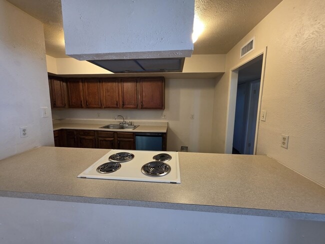 Photo - 22735 Millgate Dr