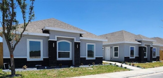 Building Photo - 13 W Woodson Dr Unit 1