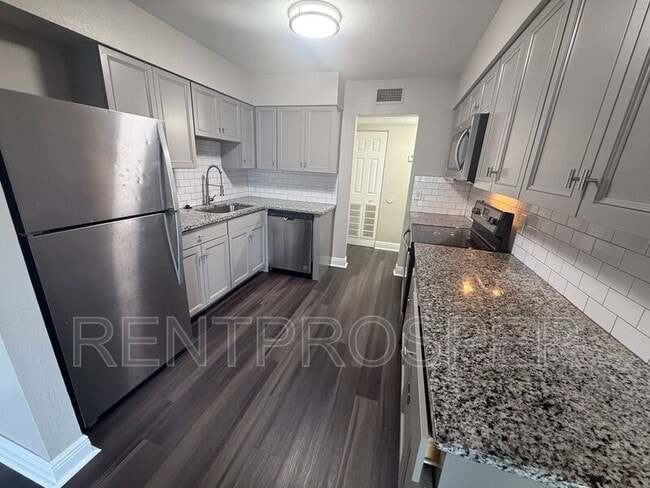 Building Photo - 4307 S Semoran Blvd Unit 1