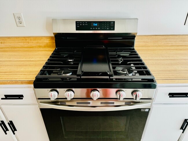 Photo - 23519 N Rockledge Unit 23519 Rockledge