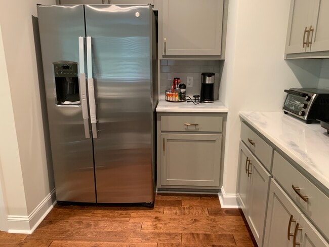 Photo - 468 Lily Loop