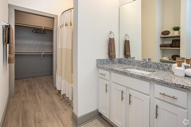 The Manchac: 1BR, 1BA- Bathroom