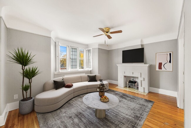 Photo - MacConnor Apartments