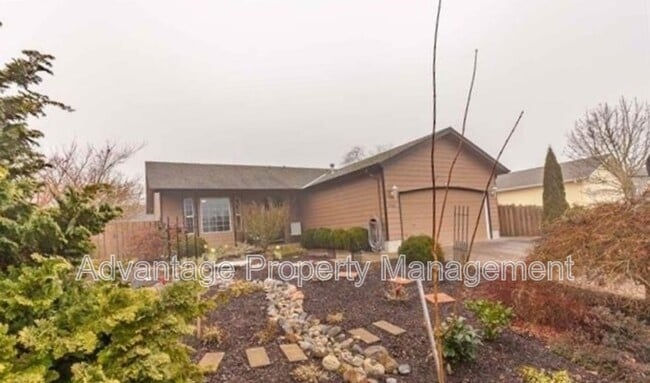 Photo - 3122 30th Ave SE