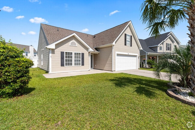 Building Photo - Winslow Home