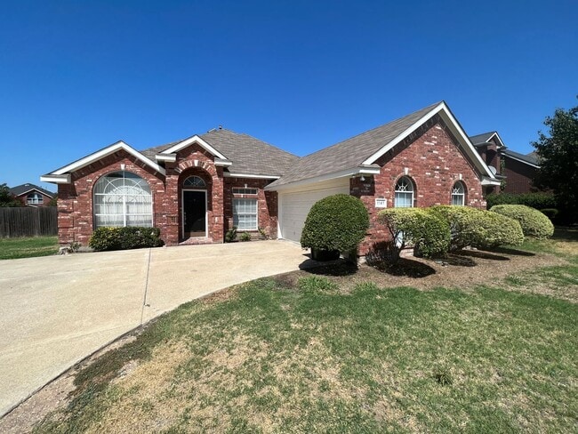 Photo - 1141 Nickerson Ln