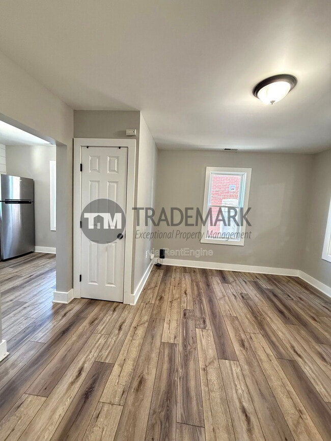 Photo - 42 N State St