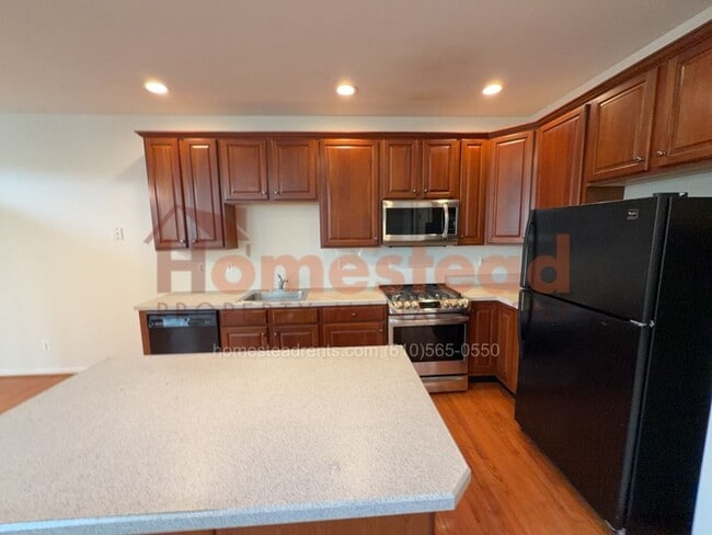 Photo - TOWNHOME FOR RENT IN GLEN MILLS