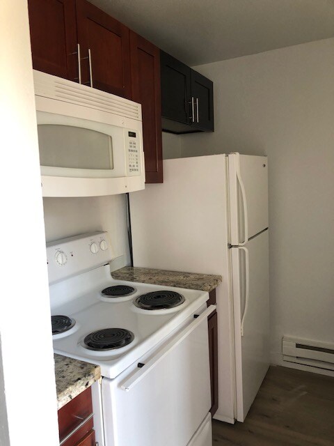 Photo - 1928 E 56th St Unit 45