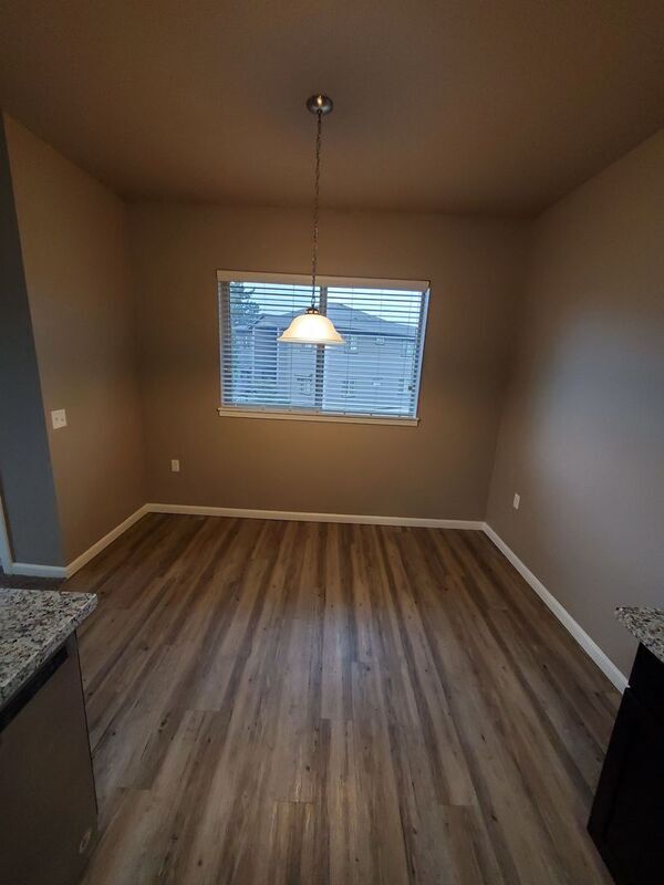 Photo - 4261 Hawthorne Ave NE Unit 319