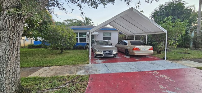 Photo - 1948 Roosevelt St