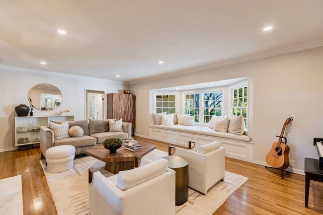 Photo - S of the Blvd - upgraded 4+3 w/pool + views!
