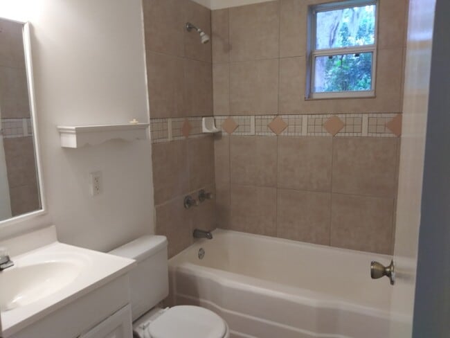 Photo - 521 S Crest Ave