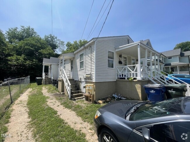 Building Photo - 710 Coleman St Rental