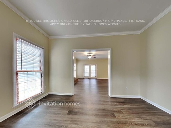 10621 Northwoods Forest Dr
