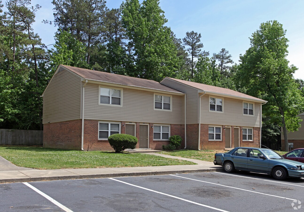 Photo - Woodstone Apartments